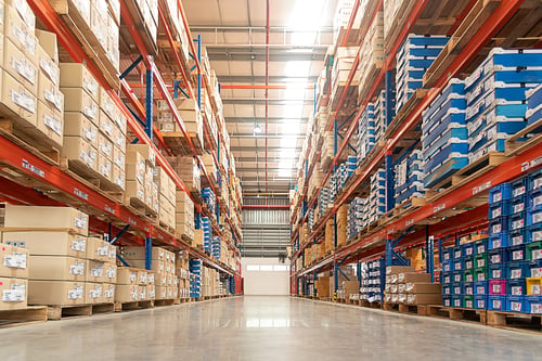 Warehouse Racking System: 6 Tips to Consider When Choosing Storage
