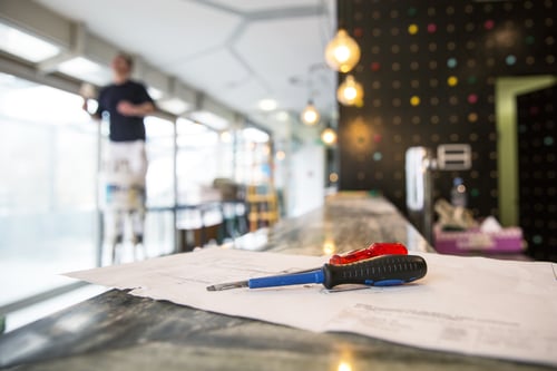 When to DIY vs Hiring a Restaurant Fitout Contractor